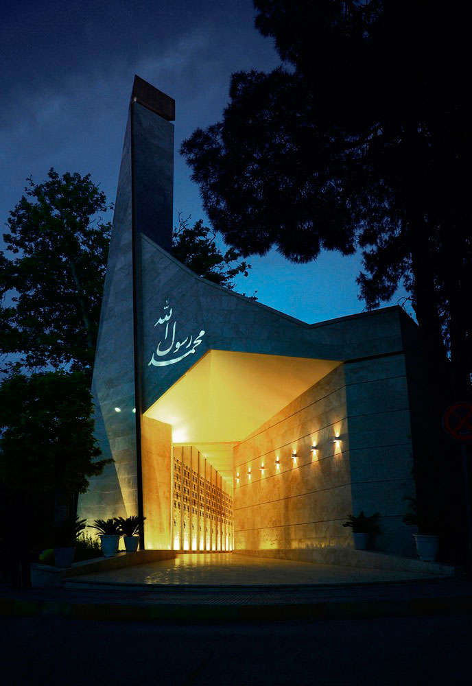 معماری ایران (معماری مدرن، سنتی، معاصر) - تصویر شاخص
